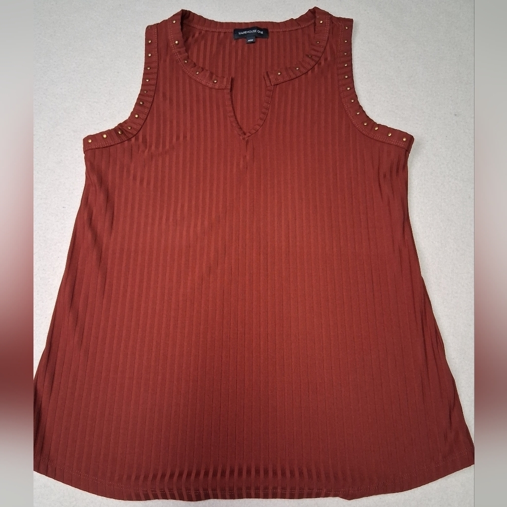 4/20$ Warehouse One Chic Rust Sleeveless Top with Stud Details